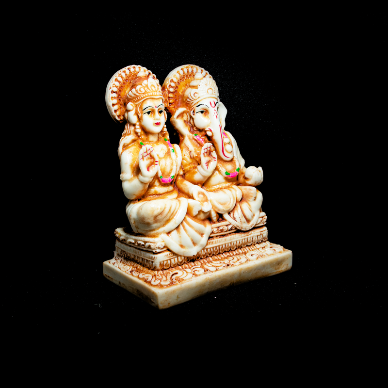 Lakshmi Ganesha Idol Handmade Sculpture